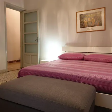 Risorgimento House アパート